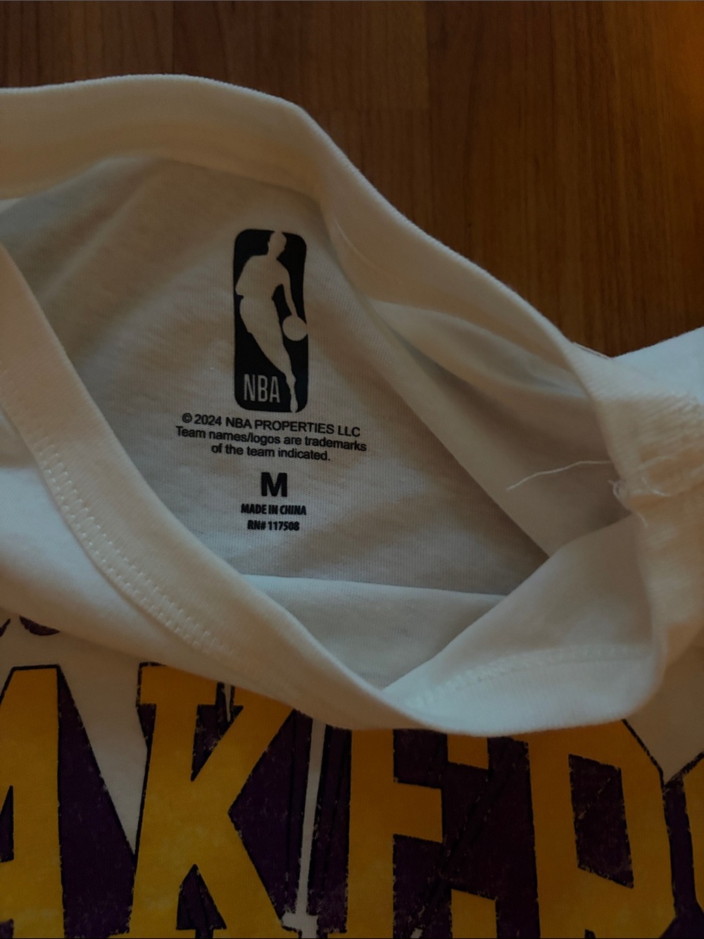LA Lakers tee - Picture 2 of 3